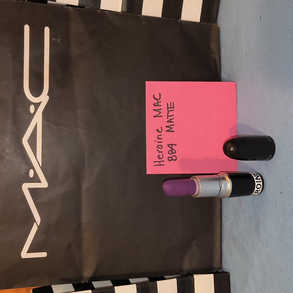 MAC Heroine Original Matte B84 Lipstick 💄 Tested - Discontinued Color